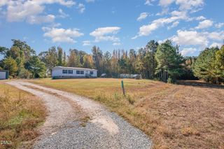 93 Grove Park Lane, Henderson, NC 27537