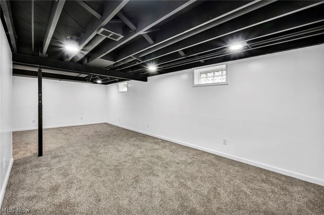 174 Tomahawk Drive, Avon Lake, OH 44012