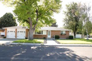 1014 Desert View Dr, Twin Falls, ID 83301