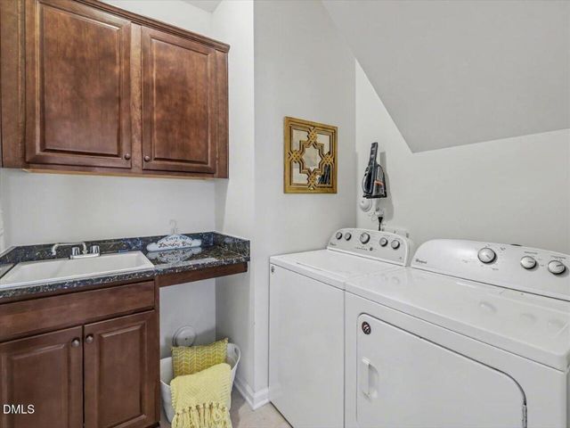 921 Del Webb Manor Avenue, Wake Forest, NC 27587