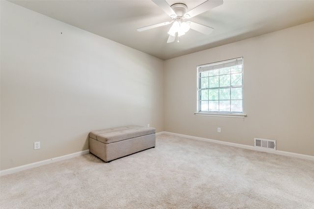 6124 N Jim Miller Road, Dallas, TX 75228