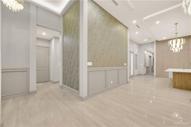 3809 Zimmerius Avenue, Mcallen, TX 78504