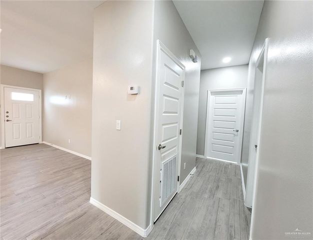 1719 Davenport Lane 4, Weslaco, TX 78596