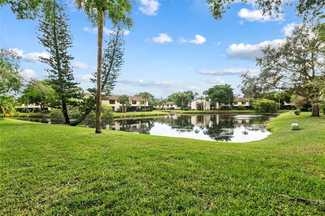 3755 Carambola Circle 3755, Coconut Creek, FL 33066