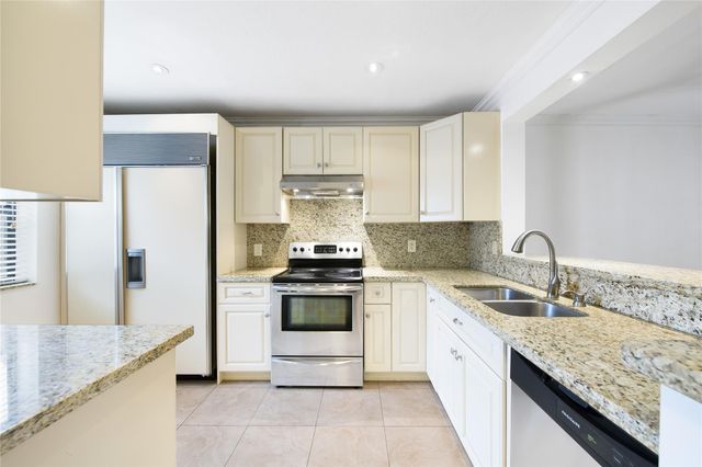 3755 Carambola Circle 3755, Coconut Creek, FL 33066