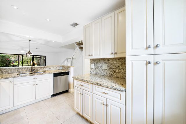 3755 Carambola Circle 3755, Coconut Creek, FL 33066