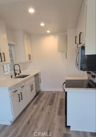 501 Anita Street 203, Redondo Beach, CA 90278