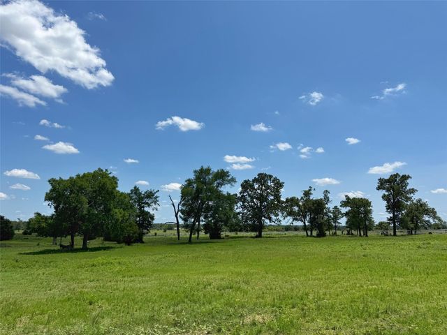 7117 Pr 3155, Buffalo, TX 75831