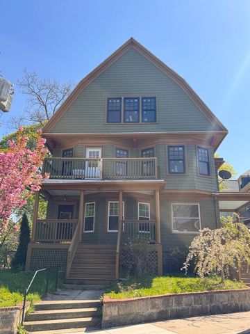 292 Park St 294, Boston, MA 02124