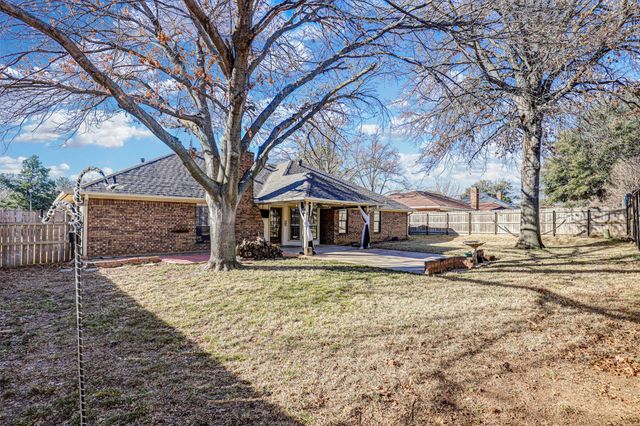 1816 Big Bend Drive, Grapevine, TX 76051