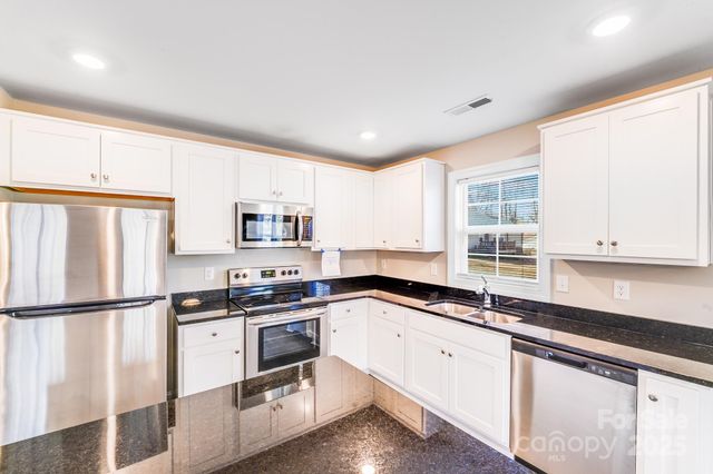 4242 Burgin Street, Kannapolis, NC 28081