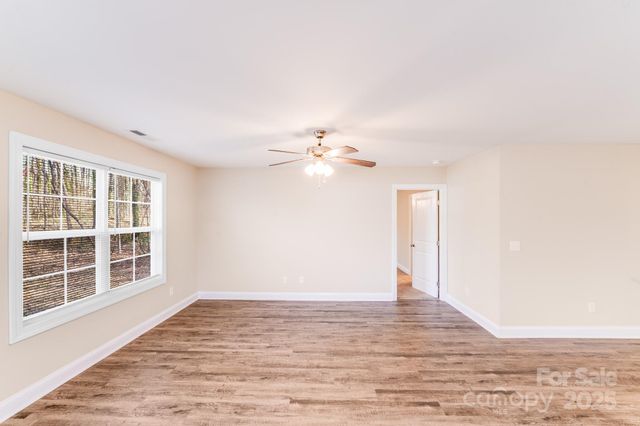 4242 Burgin Street, Kannapolis, NC 28081