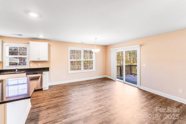 4242 Burgin Street, Kannapolis, NC 28081