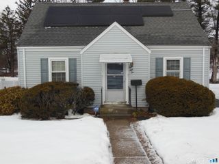 852 Tolland Street, East Hartford, CT 06108