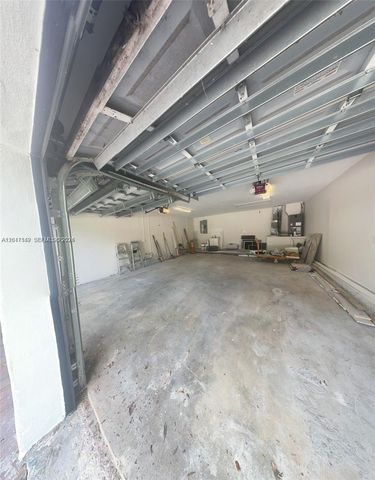 2701 NW 105th Terrace, Coral Springs, FL 33065