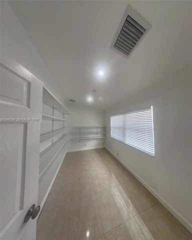 2701 NW 105th Terrace, Coral Springs, FL 33065