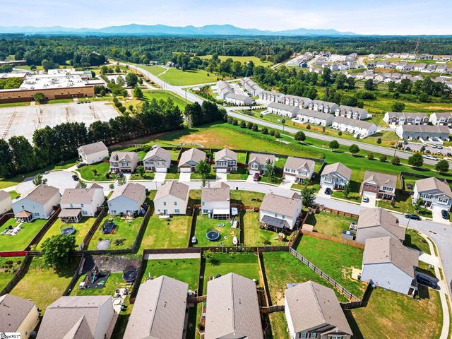 308 Cabot Hill Lane, Greer, SC 29651