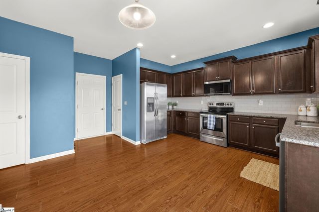 308 Cabot Hill Lane, Greer, SC 29651