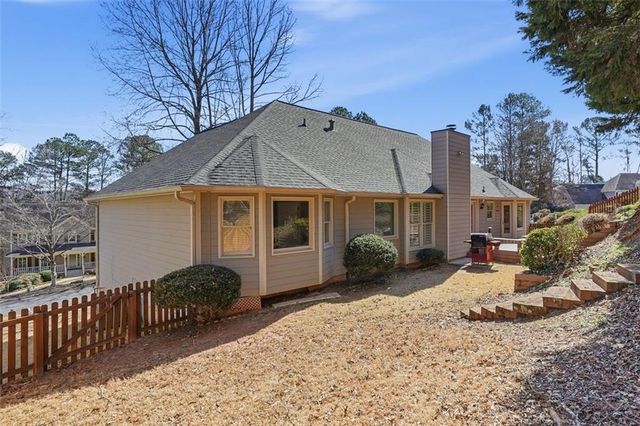 1209 Weeping Willow, Woodstock, GA 30188