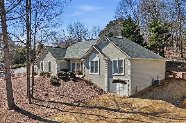 1209 Weeping Willow, Woodstock, GA 30188