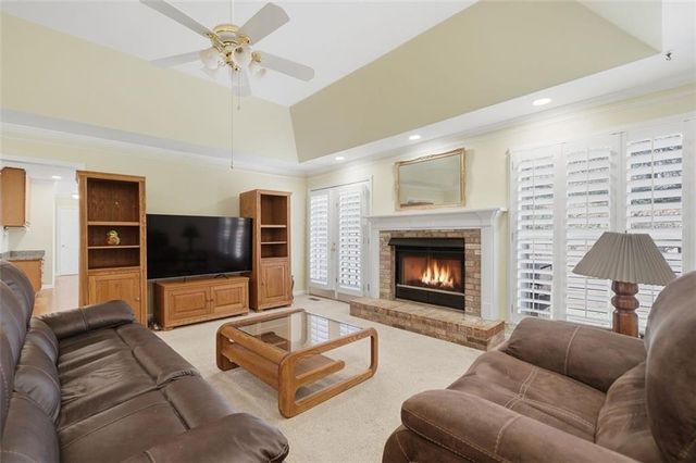 1209 Weeping Willow, Woodstock, GA 30188