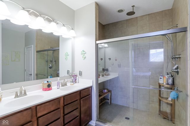 4980 Ozark Lane, Indianapolis, IN 46239