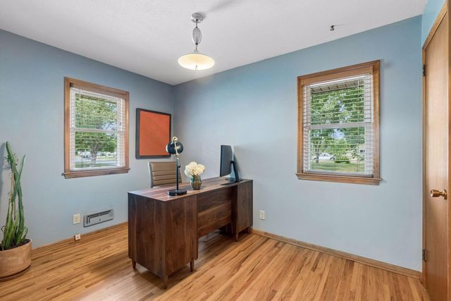 202 113th Avenue NE, Blaine, MN 55434