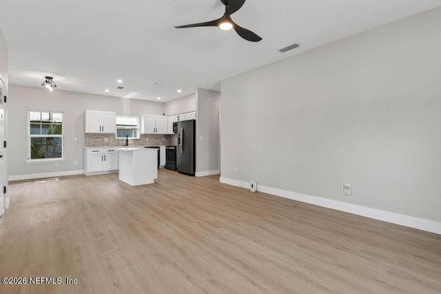 1938 W 4TH Street, Jacksonville, FL 32209