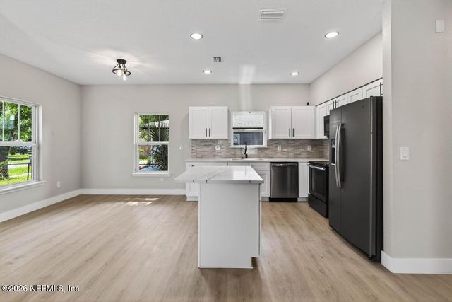 1938 W 4TH Street, Jacksonville, FL 32209