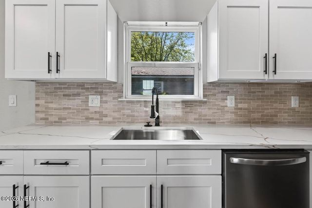 1938 W 4TH Street, Jacksonville, FL 32209