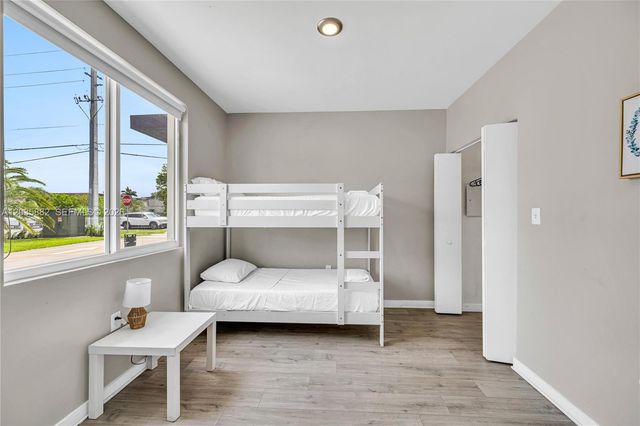 171 NW 158th Street 1, Miami, FL 33169