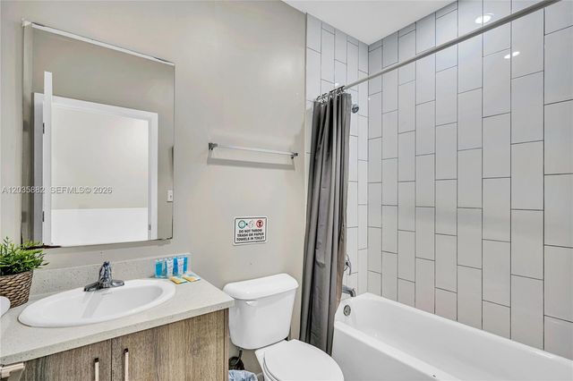 171 NW 158th Street 1, Miami, FL 33169