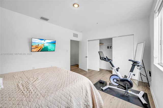171 NW 158th Street 1, Miami, FL 33169