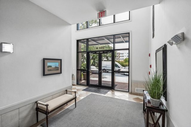 200 River Landing Drive 102a, Charleston, SC 29492