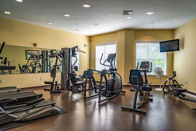 200 River Landing Drive 102a, Charleston, SC 29492