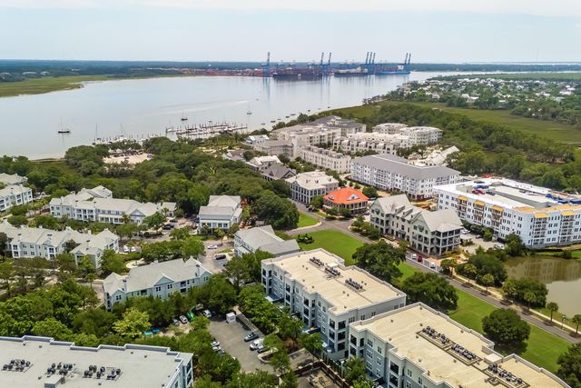 200 River Landing Drive 102a, Charleston, SC 29492