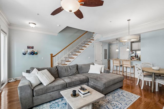 200 River Landing Drive 102a, Charleston, SC 29492