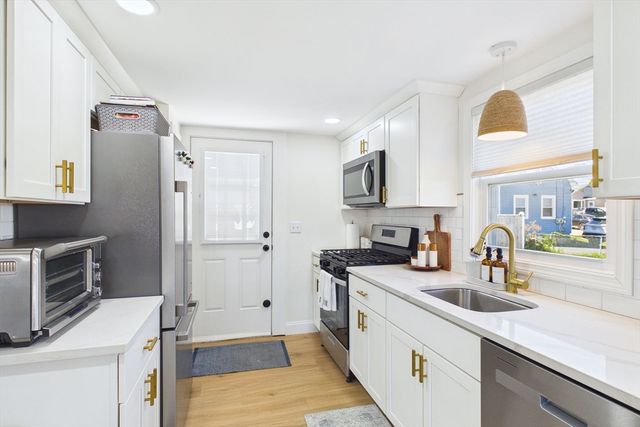 1501 E Rodney French Blvd, New Bedford, MA 02744