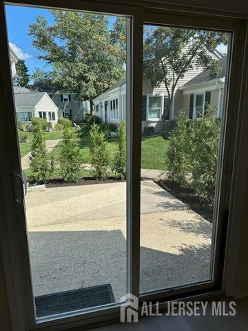 432 Newport Way A, Monroe, NJ 08831