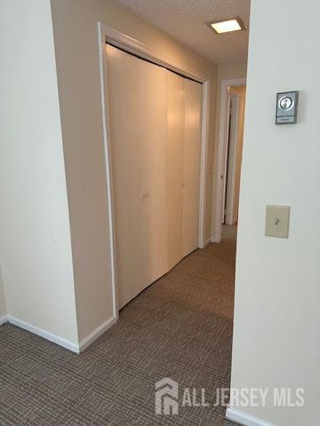 432 Newport Way A, Monroe, NJ 08831