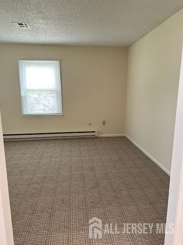 432 Newport Way A, Monroe, NJ 08831