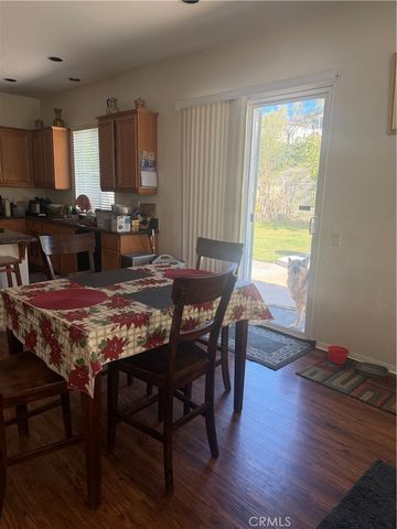 28512 Meadow Heights Court, Canyon Country, CA 91387