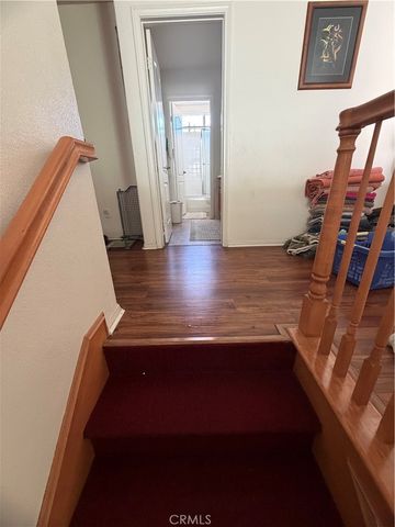 28512 Meadow Heights Court, Canyon Country, CA 91387