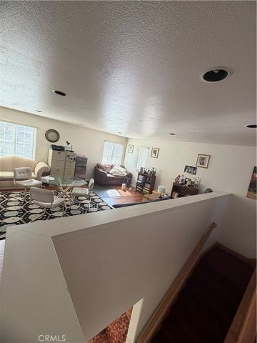 28512 Meadow Heights Court, Canyon Country, CA 91387