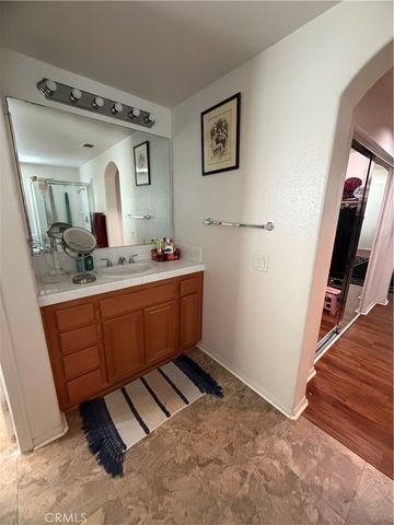 28512 Meadow Heights Court, Canyon Country, CA 91387