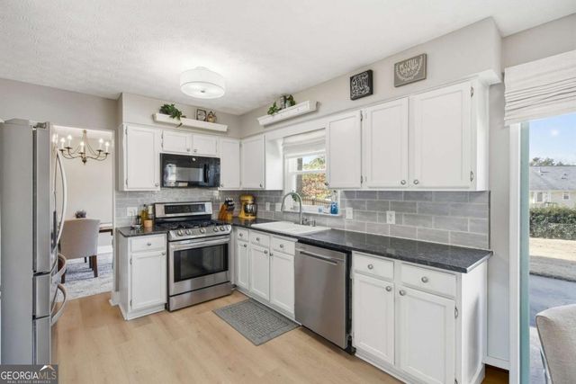 12140 Greenmont Walk, Alpharetta, GA 30009