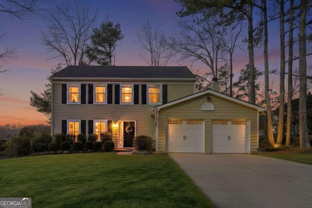 12140 Greenmont Walk, Alpharetta, GA 30009