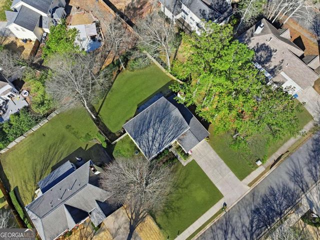 12140 Greenmont Walk, Alpharetta, GA 30009