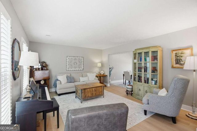 12140 Greenmont Walk, Alpharetta, GA 30009