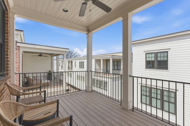 3608D West End Ave, Nashville, TN 37205